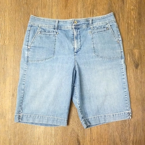 Style & Co. Pants - Style & Co Jeans Tummy Control Ladies Women Blue Jean Shorts Size 18